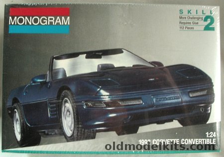 Monogram 1/24 Chevrolet 1992 Corvette LT-1 Convertible, 2951 plastic model kit